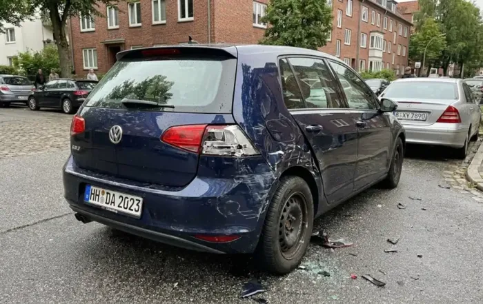 VHV Schadensmeldung – Ablauf, Frist & Dauer erklärt VHV Schadensmeldung einfach erklärt. Erfahren Sie, wie Sie Ihren Schaden melden, welche Frist gilt und wie lange die Bearbeitung dauert.